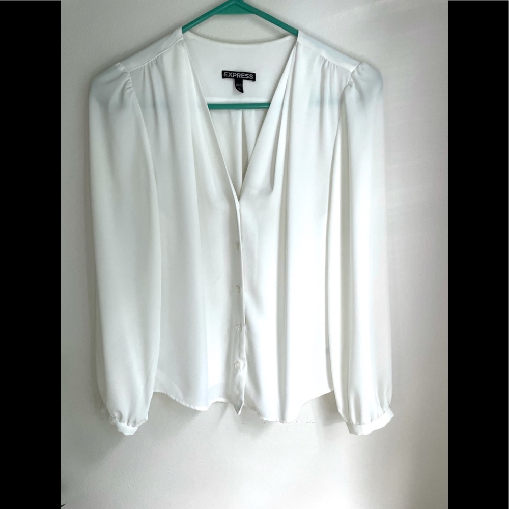 Express off white ivory blouse